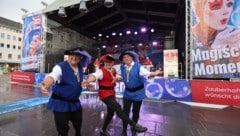 Der Altstadtzauber wurde von den Stadtrichtern eröffnet.