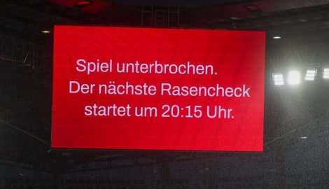 Zwei Stunden wurde das Spiel zwischen Salzburg und Pafos unterbrochen.