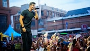 Sänger Wincent Weiss begeisterte die Metastadt am Donnerstagabend. 