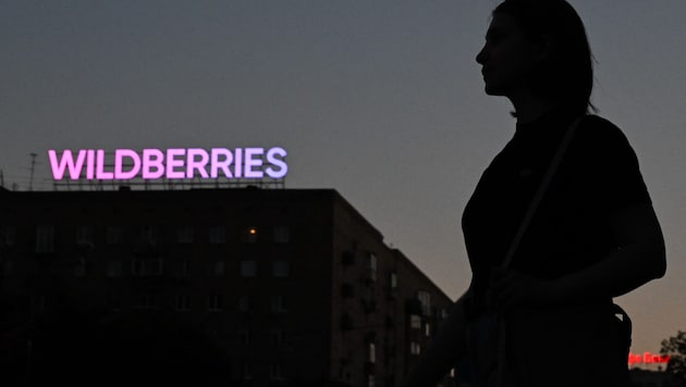 Die Lager des Online-Händlers Wildberries sind seit Wochen immer wieder Ziel ukrainischer ...