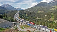 Die Europabrücke auf der A13 Brennerautobahn.