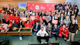 „Freiwillige vor den Vorhang“: Die Herzensmensch-Gala im Landhaus Niederösterreich.