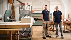 Johannes (li.) und Christian Kögler sind Geschäftsführer des Orgelbau-Betriebs in St. Florian ...