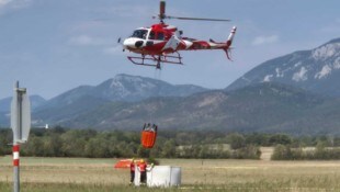 Wald-, Flur- und Vegeationsbrände fordern die Einsatzkräfte derzeit enorm.