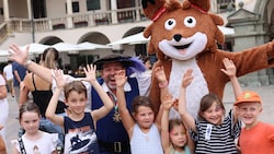 Theo Lesefuchs verzauberte die kleinen und die großen Besucher. 