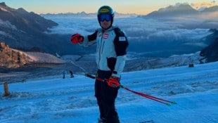 ÖSV-Slalomspezialist Jakob Greber auf dem Allalin-Gletscher oberhalb von Saas-Fee