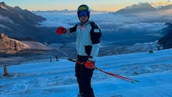 ÖSV-Slalomspezialist Jakob Greber auf dem Allalin-Gletscher oberhalb von Saas-Fee