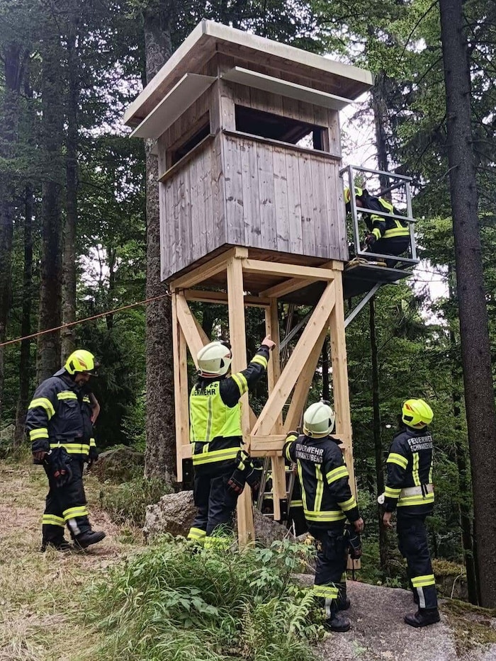 Die Bergung dauerte rund eine Stunde.