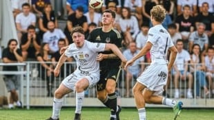Fast volles Haus beim Ligastart von Landesliga-Meister Tillmitsch.
