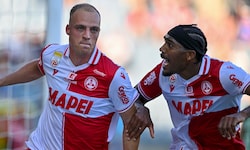 Die beiden „Kopfball-Monster“ des GAK: Alexander Hofleitner und Donovan Pines ...