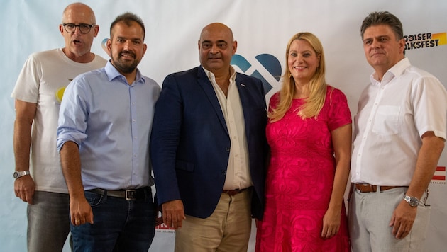 Die Burgenland expo ist eröffnet: (v.li.na.re.): Moderator Michael Pimiskern, Bürgermeister ...