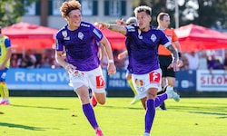 Nach Rieders (re.) Treffer zum 1:1-Ausgleich folgte die Verletzung.