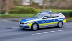 Die Polizei fahndet nach dem Täter. (Symbolbild)