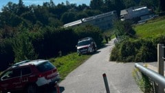 Die Polizei, Feuerwehr, Wasserretter sowie Familie, Freunde und Nachbarn suchten stundenlang ...