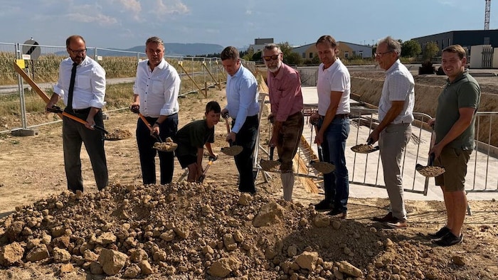 Spatenstich an der Steyrer Straße für die neue Schießanlage