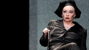 Vera Borek als Claire Zachanassian auf einem Archivbild aus dem Jahr 2008 