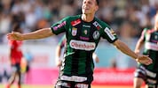 Stefan Schwab freut sich über seinen Treffer für Ried gegen Rapid.