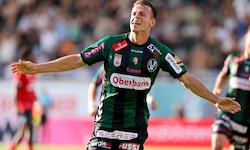 Stefan Schwab freut sich über seinen Treffer für Ried gegen Rapid.