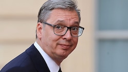 Serbiens Staatschef Aleksandar Vučić wird von russischen Propagandisten nun vorgeworfen, die ...