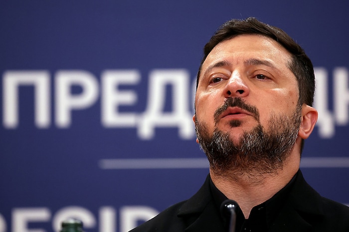 Das Umfeld des ukrainischen Staatschefs Wolodymyr Selenskyj deutet seinen Besuch in Serbien ...