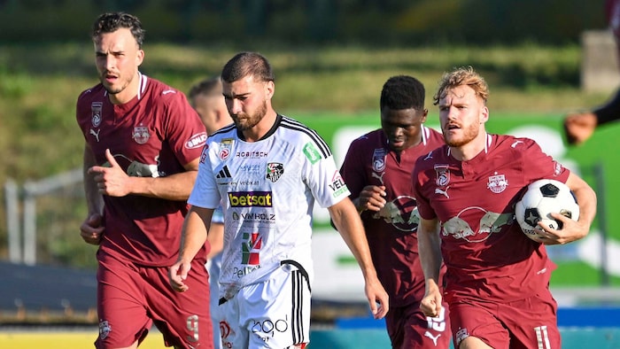 Yorbe Vertessen (rechts) sicherte Salzburg einen Punkt