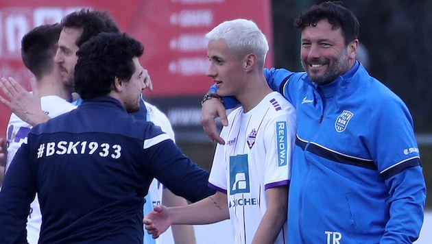 Ex-Coach Andi Fötschl (re. neben Sohn Yannic) tippt für die „Krone“ den Endstand der eben ...