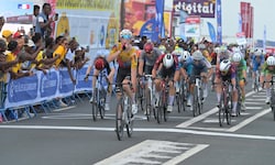 Kilian Feurstein dominierte den Massensprint auf dem letzten Teilstück der Tour de la ...