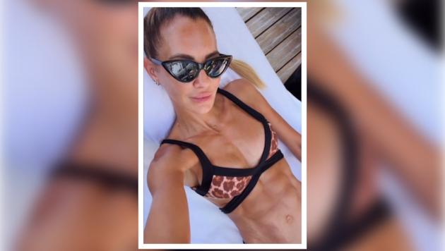Alessandra Meyer-Wölden zeigt ihre tollen Bauchmuskeln auf Instagram.
