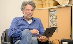 Philosophie ist alltagstauglich: Robert Pfaller – Wien, Linz – denkt, schreibt und lehrt ...