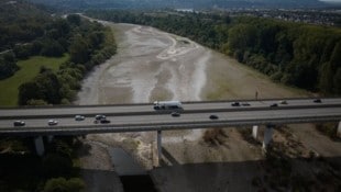 Der Rhein droht, „auseinanderzufallen“.