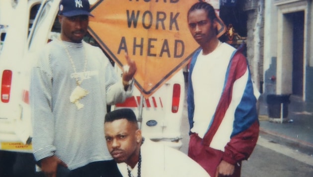 US-Rapper Tupac Shakur (ganz links im Bild) wurde 1996 ermordet.