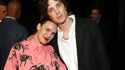 Tallulah Willis, Tochter von Bruce Willis und Demi Moore, hat ihren Verlobten Justin Acee ...
