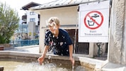 „Bitte nicht trinken“ heißt es auch an diesem Brunnen.