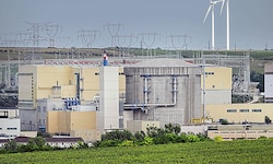 Wie das ungarische AKW Paks wird auch das rumänische Kraftwerk Cernavoda mit Wasser aus der ...