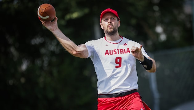 Österreichs Quarterback Felix Wasshuber.