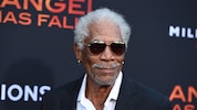 Morgan Freeman glaubt, für Actionfilme zu alt zu sein. In der Musikwelt ist er weiterhin ...