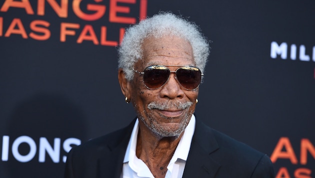 Morgan Freeman glaubt, für Actionfilme zu alt zu sein. In der Musikwelt ist er weiterhin ...