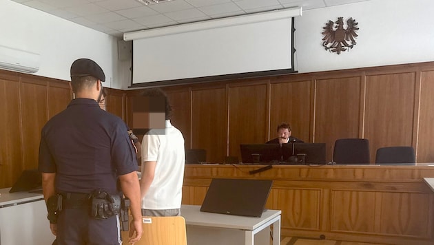 Mit 16 zum dritten Mal als IS-Fanatiker vor Gericht. Und was wird dagegen getan?