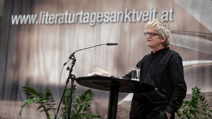 Wilhelm Huber, erlesener Laudator bei den St. Veiter Literaturtagen.