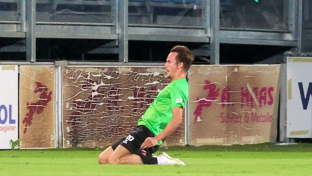 Schnölls Jubel nach dem verwandelten Elfmeter zum 3:2.