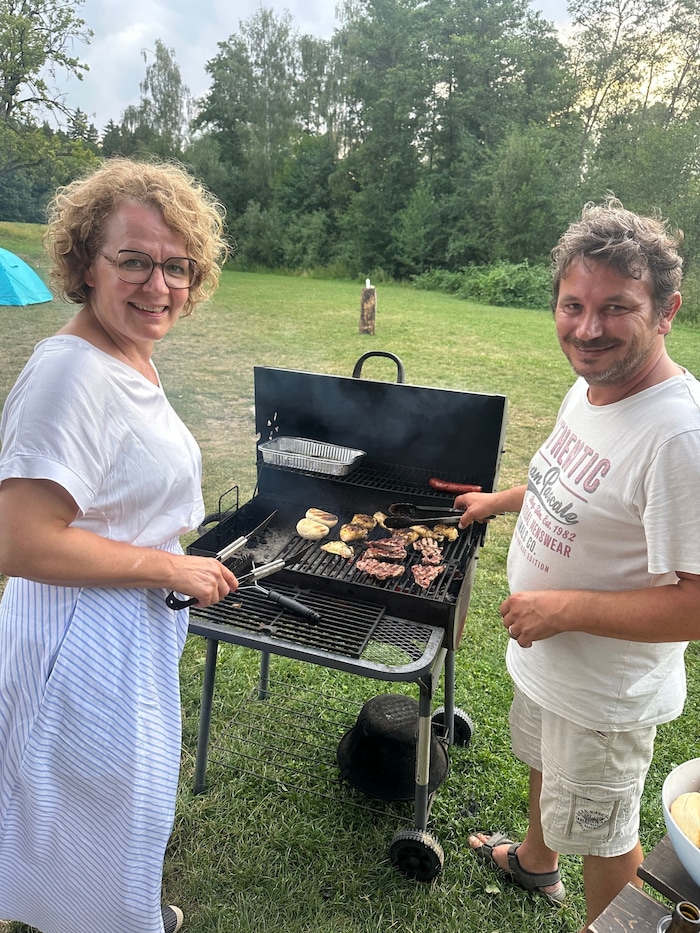 Auch Landesrätin Christiane Teschl-Hofmeister feierte und grillte mit.