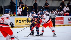 Peter Schneider (li.) und die Bulls hatten in Tschechien nicht viel zu melden.