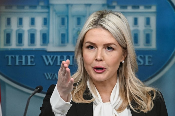 Unter Journalisten galt die Trump-Sprecherin als umstritten.