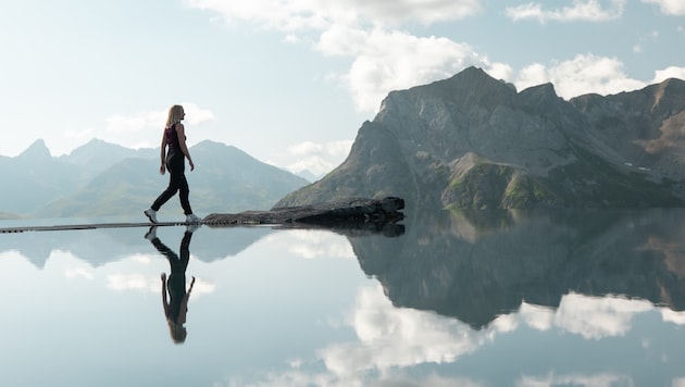 Der neue „Mountain Mirror“: Die Berge spiegeln sich im Wasser.