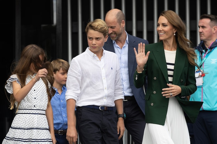 Für Prinz George beginnt ab September die Zeit auf dem Elite-Internat Eton. Im Vorfeld werden ...