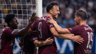 Haris Tabaković lässt sich feiern – zu Recht, denn ohne seine drei Tore wäre der FC Red Bull ...