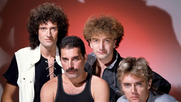Queen in der klassischen Besetzung: Brian May, Freddie Mercury, John Deacon, Roger Taylor ...