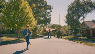 Anne Hathaway in „The End of Oak Street“, ab sofort im Kino
