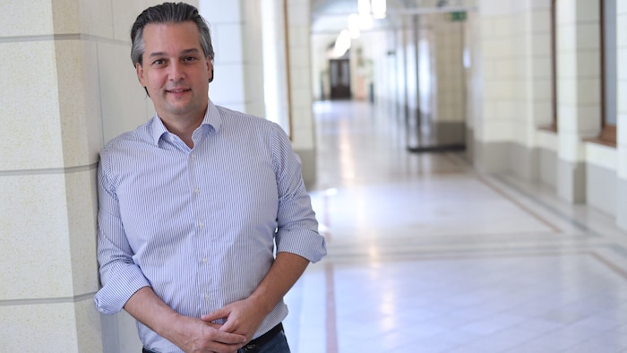FPÖ-Chef Dominik Nepp kritisiert Stadträtin Emmerling.