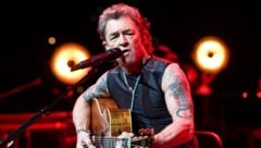 Peter Maffay machte Urlaub in Kanada, er und seine Familie beschlossen aber, wegen der außer ...